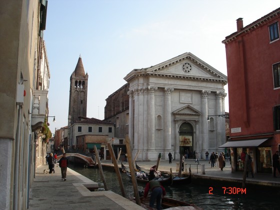 Photo：ヴェネツィアの小運河のゴンドラ乗り場